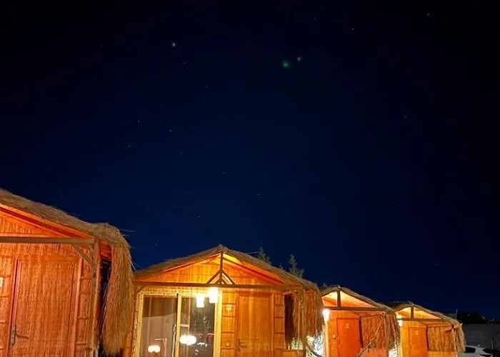 Hotel Cinderella Camp Nuweiba`